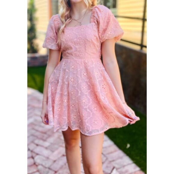 Adelyn Rae Blush Pink Floral Puff Sleeve Mini Baby Doll Tea Dress size Small - Picture 6 of 13